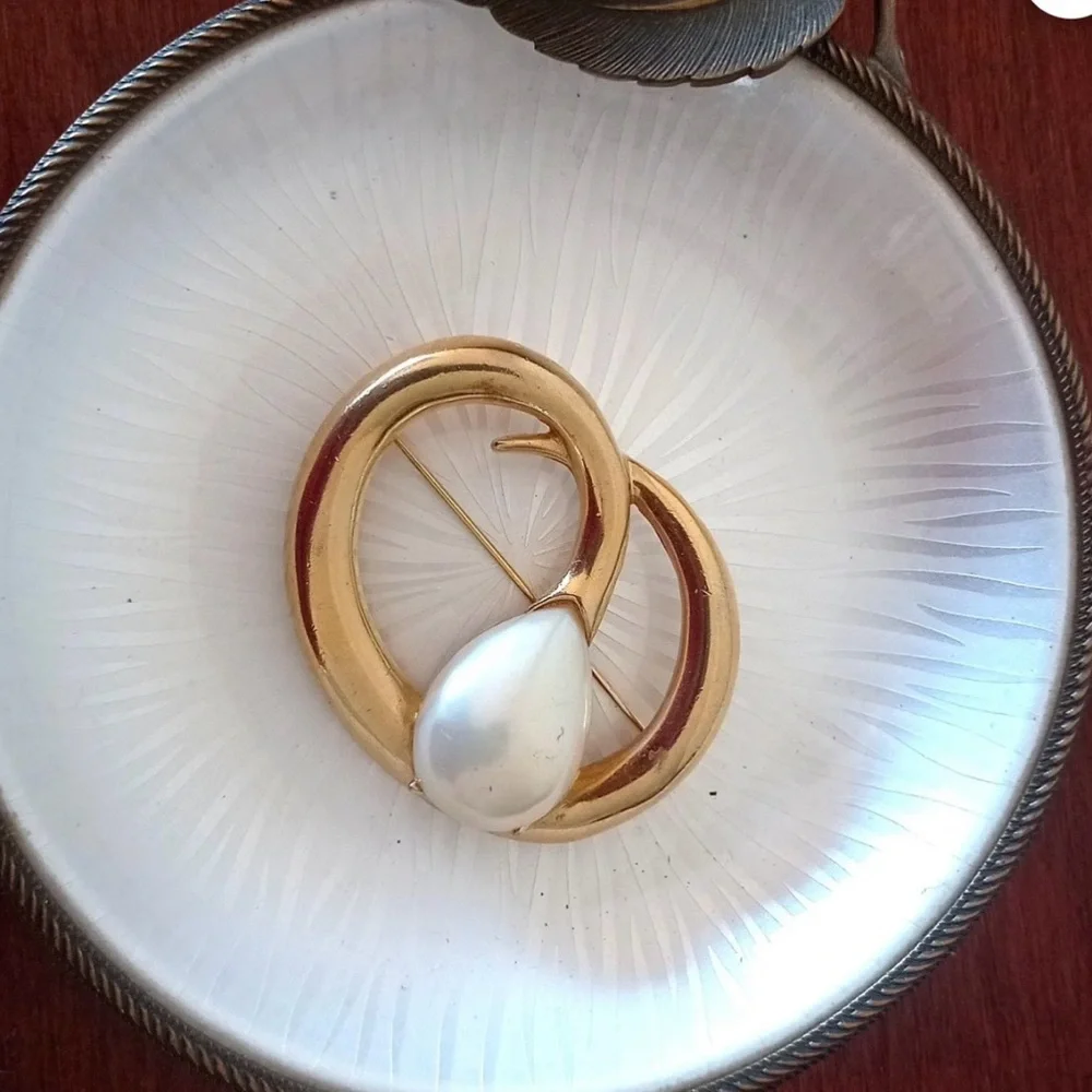 Vintage Erwin Pearl Gold Pearl Brooch signed P.E.P. - Picture 4 of 8